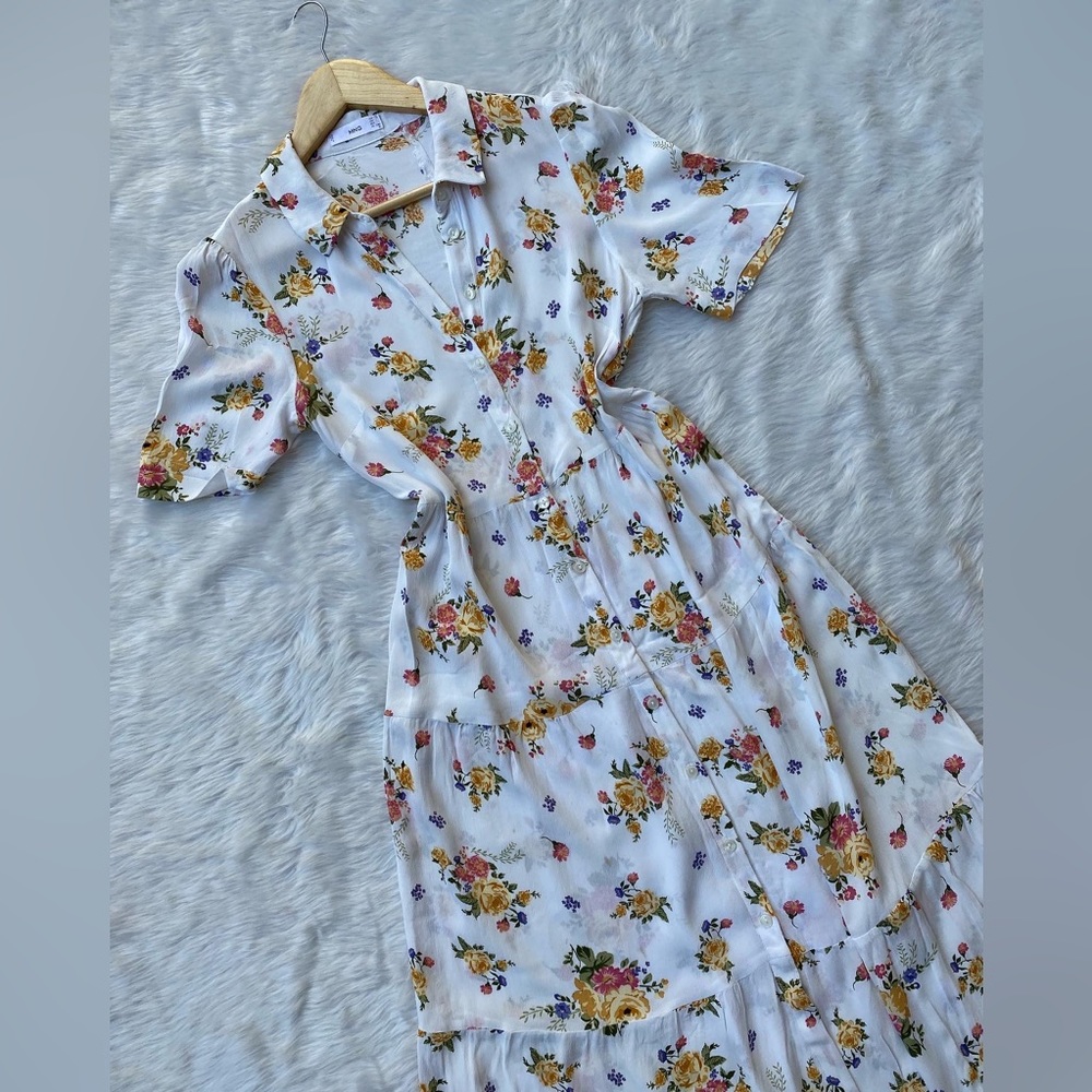 🌻Jersey printed maxi dress
🌻bust-34to36
🌻length-55 - Picture 2 of 8